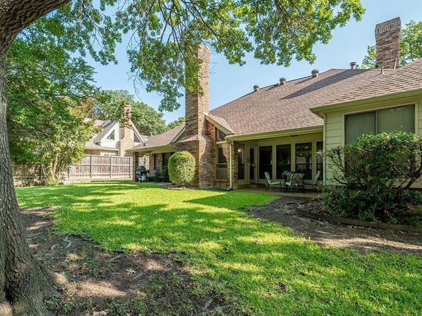 2704  Colonial Circle , McKinney Texas 75072