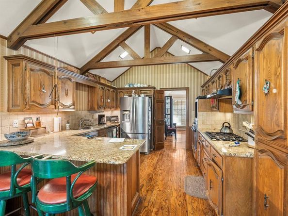 2704  Colonial Circle , McKinney Texas 75072