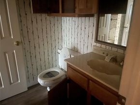 3509  Mckamy Oaks Trail , Arlington Texas 76017
