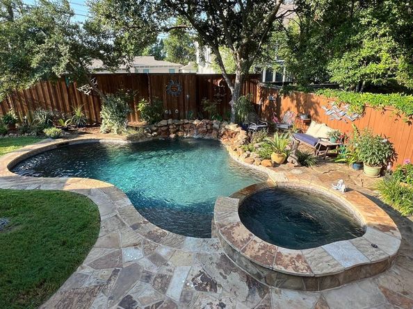 2644  Dixiana Drive , Farmers Branch Texas 75234