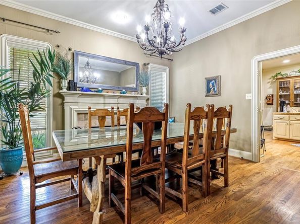 2644  Dixiana Drive , Farmers Branch Texas 75234