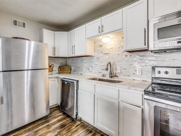 4347  Dickason Avenue  110, Dallas Texas 75219