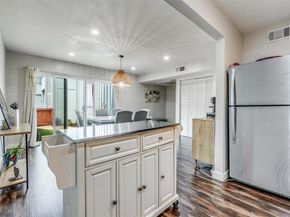 4347  Dickason Avenue  110, Dallas Texas 75219