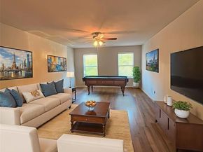 324  Pepperwood Trail , Fort Worth Texas 76108