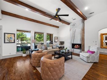 401  Wyndemere Boulevard 