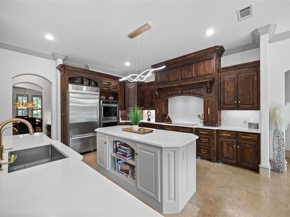 401  Wyndemere Boulevard , Heath Texas 75032