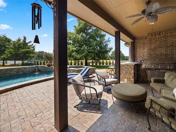 401  Wyndemere Boulevard , Heath Texas 75032