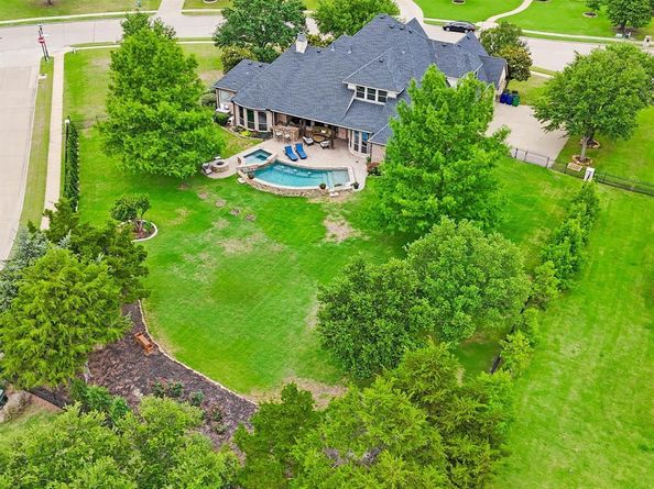 401  Wyndemere Boulevard , Heath Texas 75032