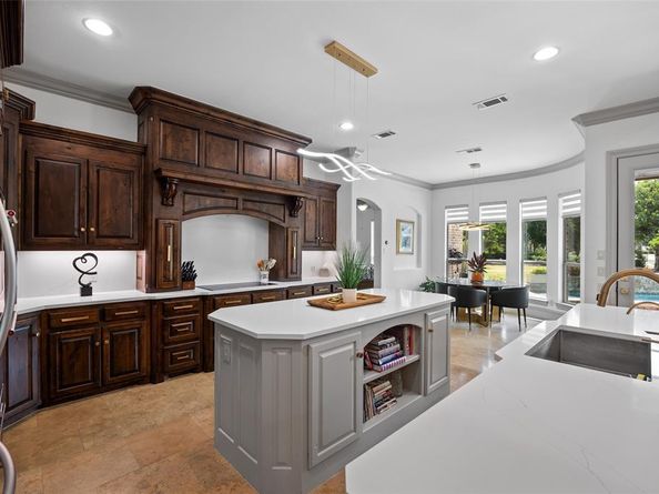 401  Wyndemere Boulevard , Heath Texas 75032