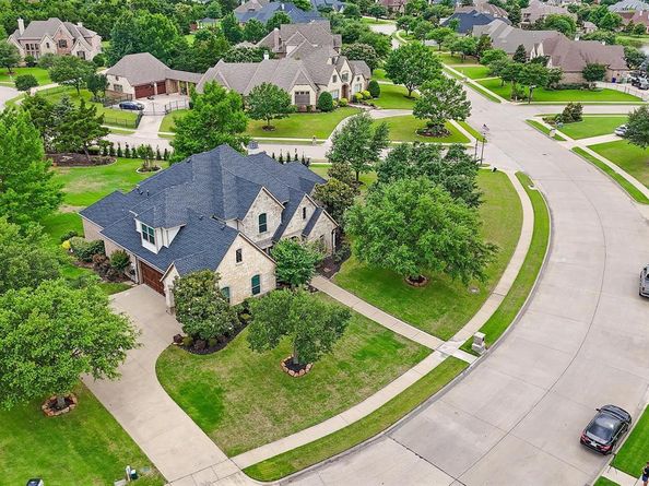 401  Wyndemere Boulevard , Heath Texas 75032
