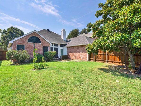 1733  Sheffield Drive , Garland Texas 75040