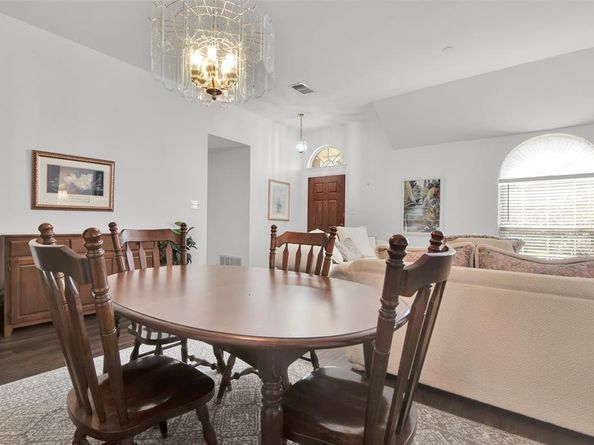 1733  Sheffield Drive , Garland Texas 75040