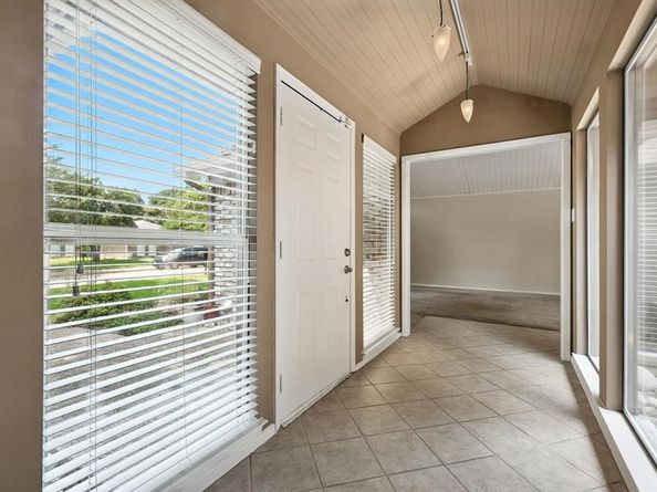 6003  Spring Flower Trail , Dallas Texas 75248