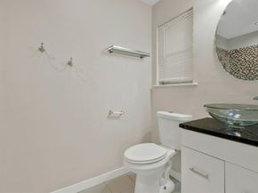 1204  Elby Street , Irving Texas 75061