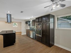 1204  Elby Street , Irving Texas 75061