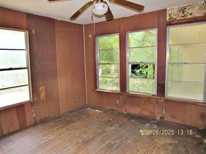 424 E Lawson Road , Dallas Texas 75253