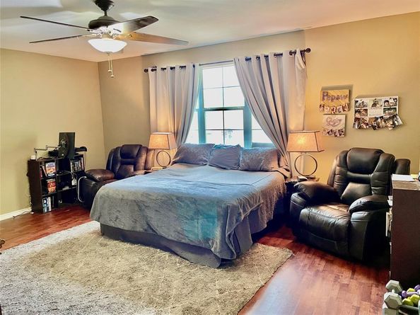 5021  Wild Oats Drive , Fort Worth Texas 76179