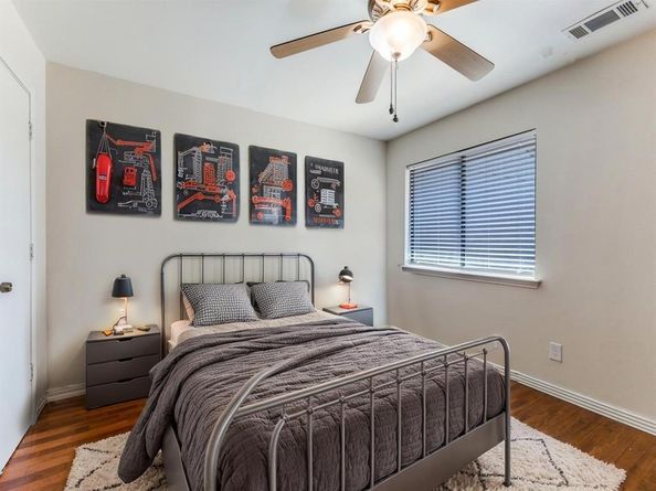 5027  Buttonwood Lane , Garland Texas 75043