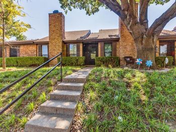 5027  Buttonwood Lane 