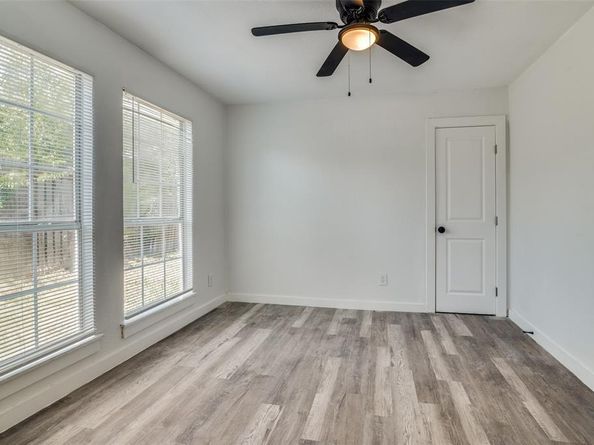 4812  Mistletoe Way , Mesquite Texas 75150