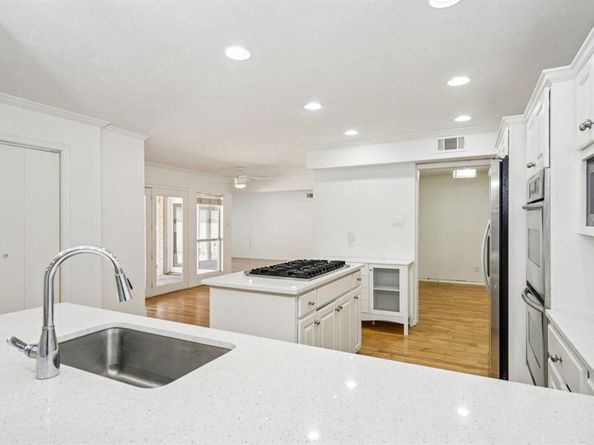 4016  Willow Ridge Drive , Dallas Texas 75244