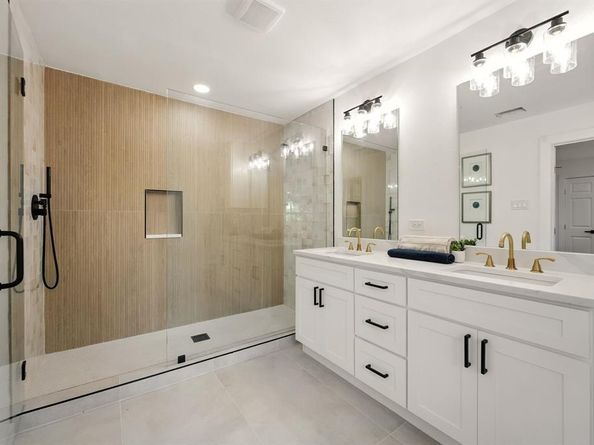 9916  Cloister Drive , Dallas Texas 75228
