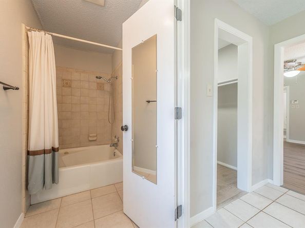 3316  Sheffield Drive , Arlington Texas 76013