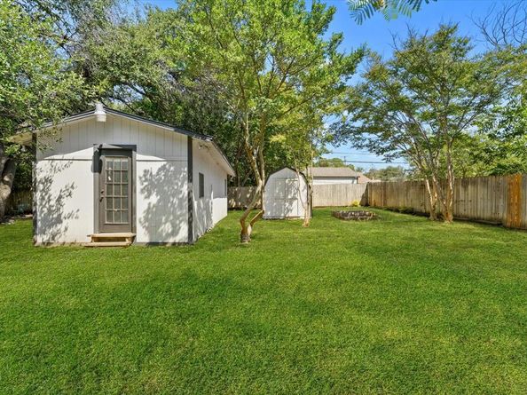 8312  Saddle Trail , Fort Worth Texas 76116