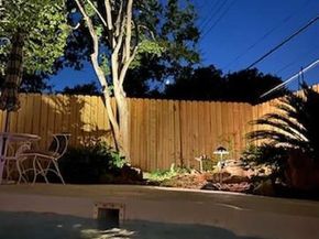 8493  Swift Avenue , Dallas Texas 75228