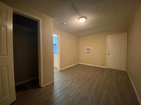 824  Karnes Street , Fort Worth Texas 76111