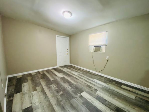 824  Karnes Street , Fort Worth Texas 76111