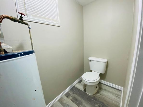 824  Karnes Street , Fort Worth Texas 76111