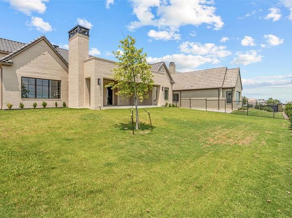 9717  Latour Court , Fort Worth Texas 76126