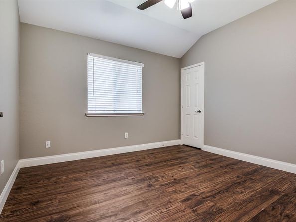 3268  Yeltes  , Grand Prairie Texas 75054