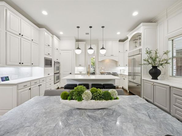 4611 W Amherst Avenue , Dallas Texas 75209