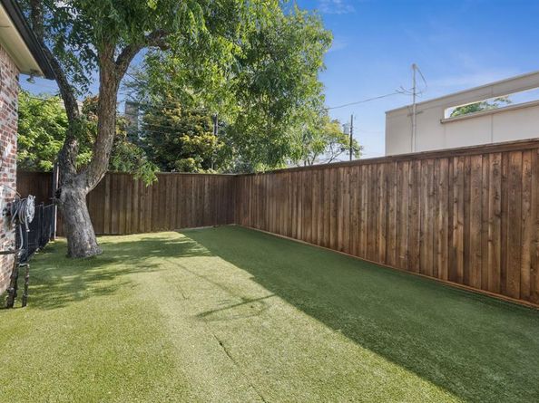 4611 W Amherst Avenue , Dallas Texas 75209