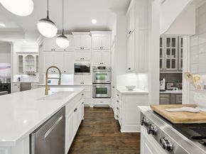 4611 W Amherst Avenue , Dallas Texas 75209