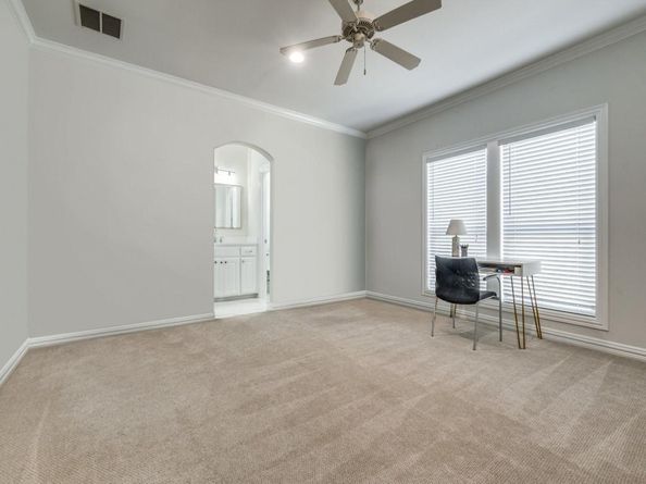 4611 W Amherst Avenue , Dallas Texas 75209