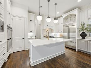 4611 W Amherst Avenue , Dallas Texas 75209