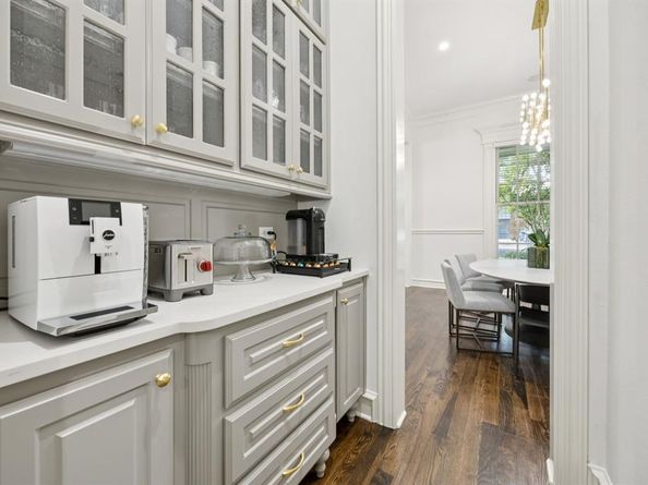 4611 W Amherst Avenue , Dallas Texas 75209