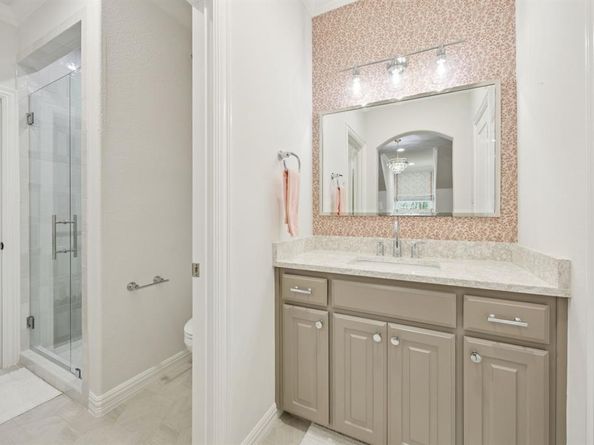 4611 W Amherst Avenue , Dallas Texas 75209