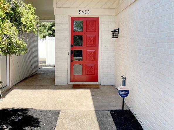 5450  Starlight Drive N, Fort Worth Texas 76126