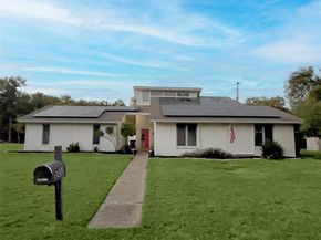 5450  Starlight Drive N, Fort Worth Texas 76126
