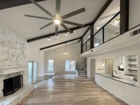 5450  Starlight Drive N, Fort Worth Texas 76126