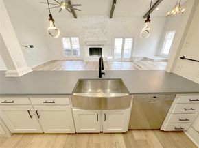 5450  Starlight Drive N, Fort Worth Texas 76126