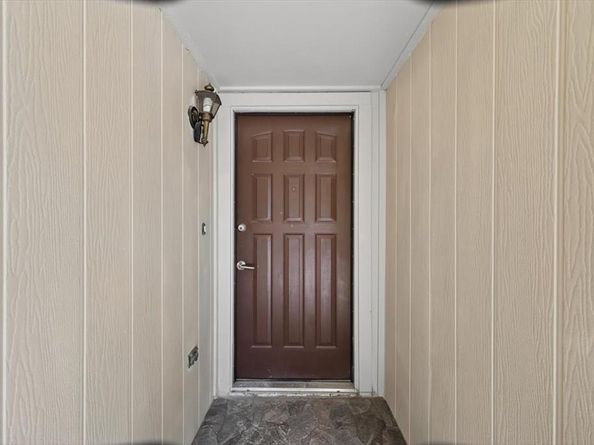 2203  Newbury Drive , Arlington Texas 76014