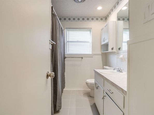 4516  Rector Avenue , Fort Worth Texas 76133