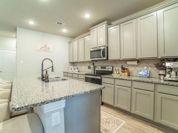 1260  Jones Trail , Lewisville Texas 75077