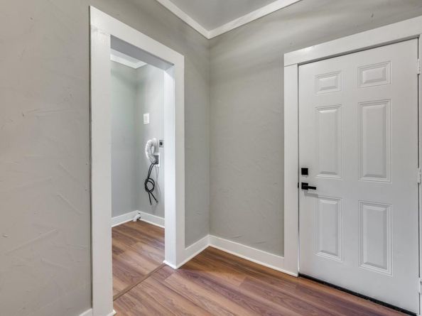 1425 S Lake Street , Fort Worth Texas 76104