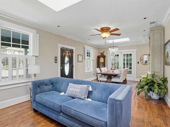 3817  Clarke Avenue , Fort Worth Texas 76107